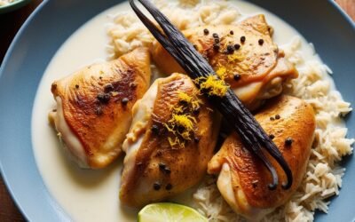 Poulet au lait de coco et poivre sauvage, riz parfumé à la vanille